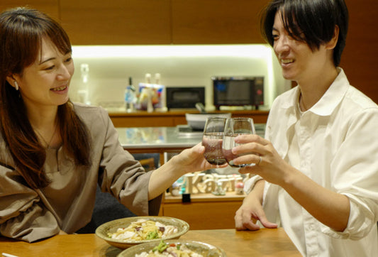 結婚8年目は何婚式?ゴム婚式・青銅婚式の意味とおすすめプレゼントまとめ