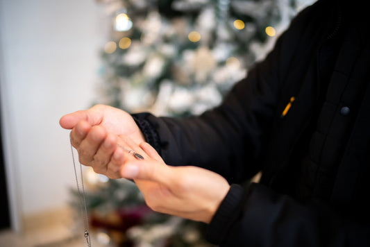 クリスマスに贈る妻・奥さんへの少し特別なプレゼント｜“ありがとう”を形にする上質ギフト特集